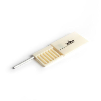 Royal Box Snuff box Retro White Built In Metal Straw Safe