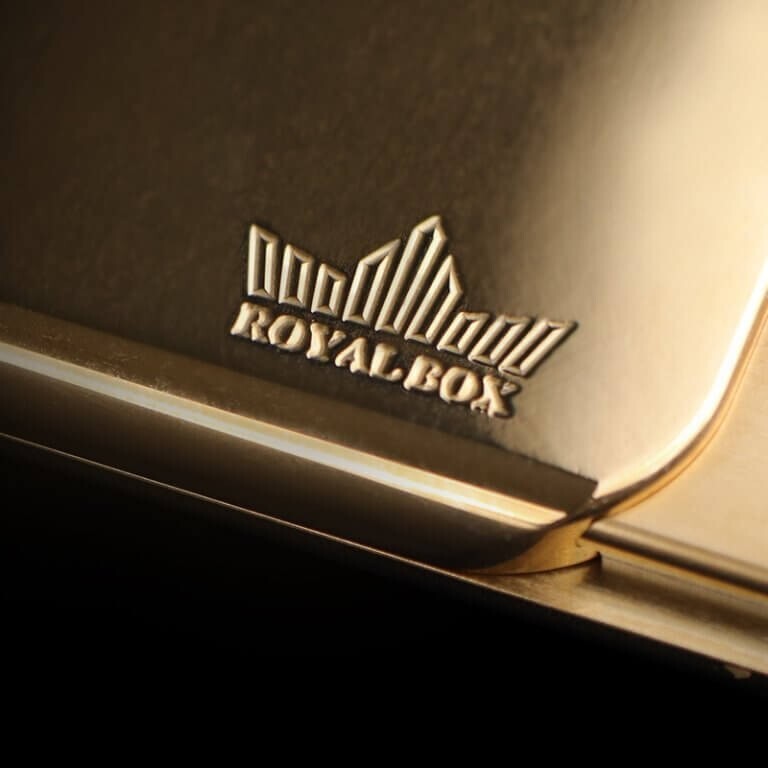 Royal box Anniversary 23.75K Gold Edition 2025 | Snuff Box | Stash box rave